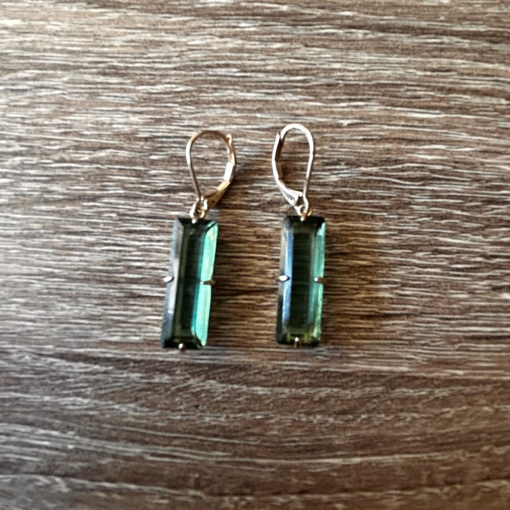 Elegant Green Drop Earrings